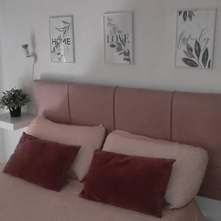 Apartment Vive Aragon 4 Wifi 300mb *
